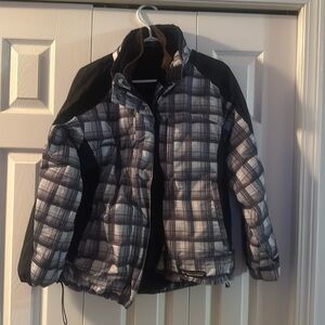 Misty Mountain Winter Jacket Size M🥰🥰